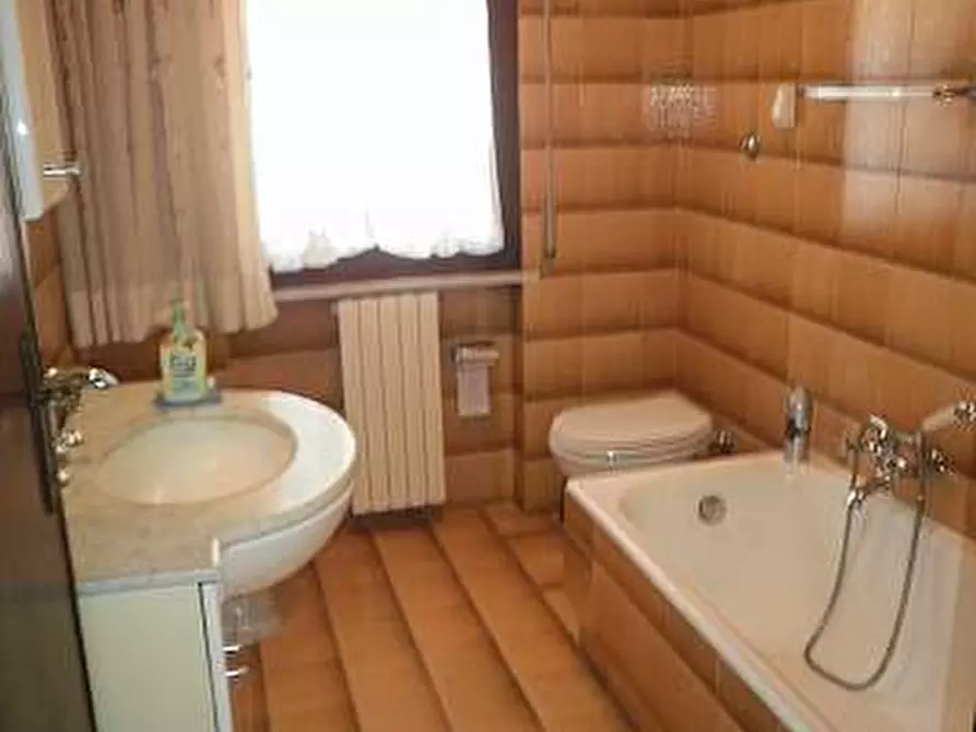 Immagine 6 di Appartamento in vendita  a Cascina