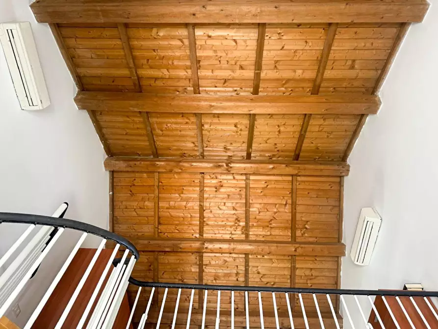 Immagine 13 di Appartamento in affitto  a Pisa