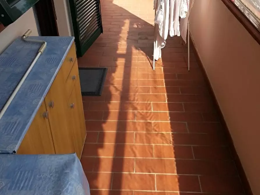 Immagine 10 di Appartamento in vendita  a Montopoli In Val D'arno