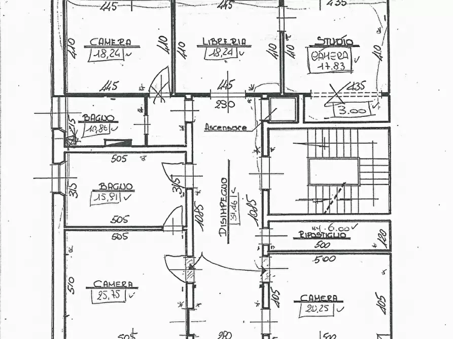 Immagine 41 di Villa in vendita  a Cascina