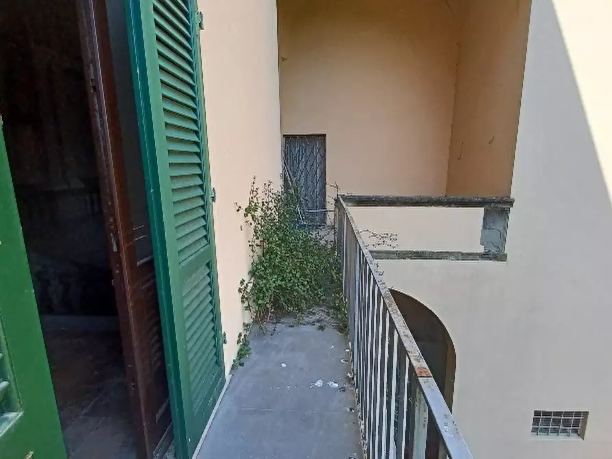 Immagine 37 di Ufficio in vendita  a Pisa