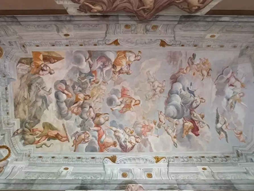 Immagine 35 di Ufficio in vendita  a Pisa