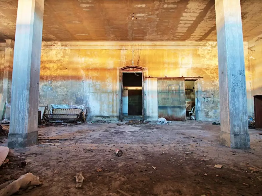 Immagine 4 di Rustico / casale in vendita  a Cascina