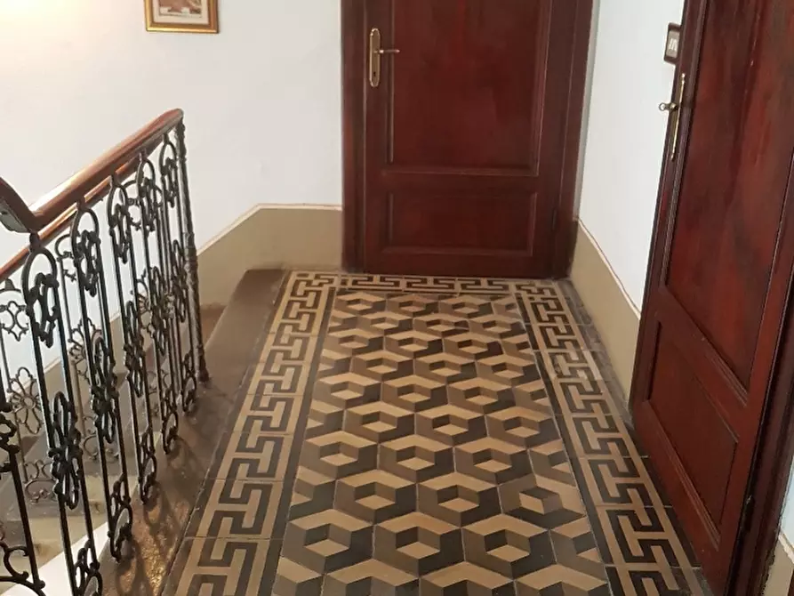 Immagine 30 di Villa in vendita  a Cascina