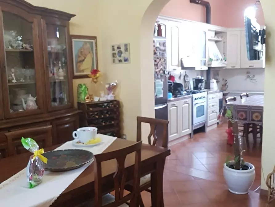 Immagine 20 di Villa in vendita  a Cascina