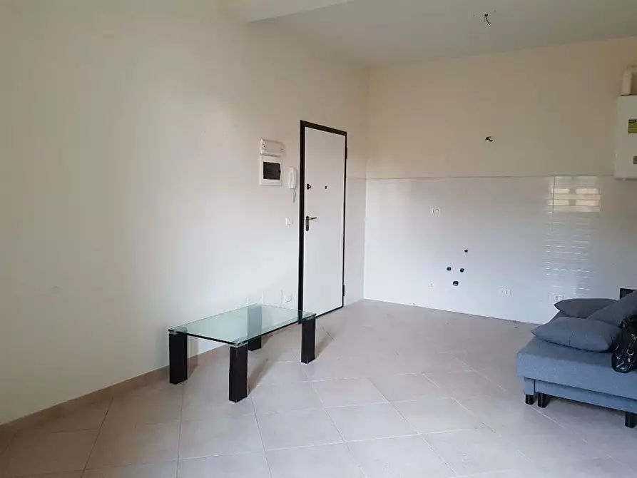 Immagine 4 di Appartamento in vendita  a Cascina