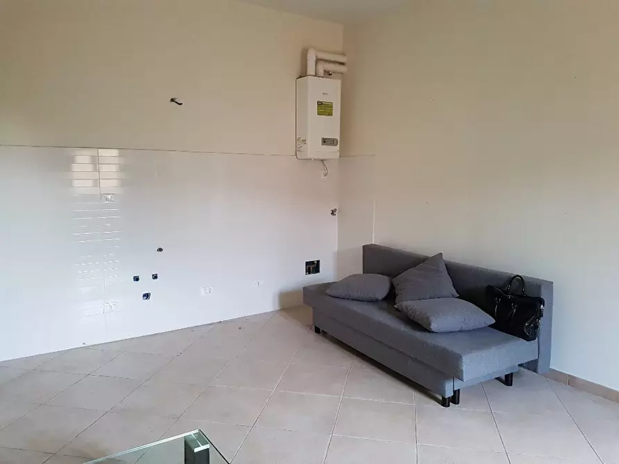 Immagine 6 di Appartamento in vendita  a Cascina