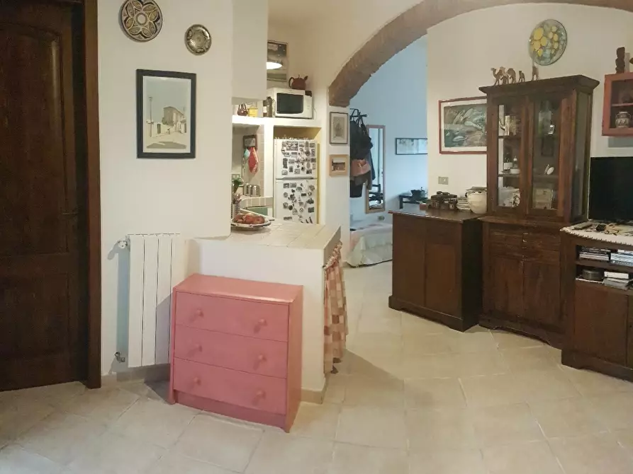 Immagine 1 di Appartamento in vendita  a Cascina