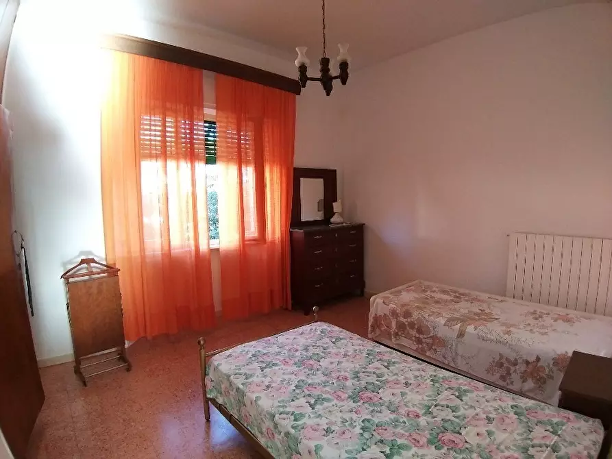 Immagine 19 di Villa in vendita  a Pisa