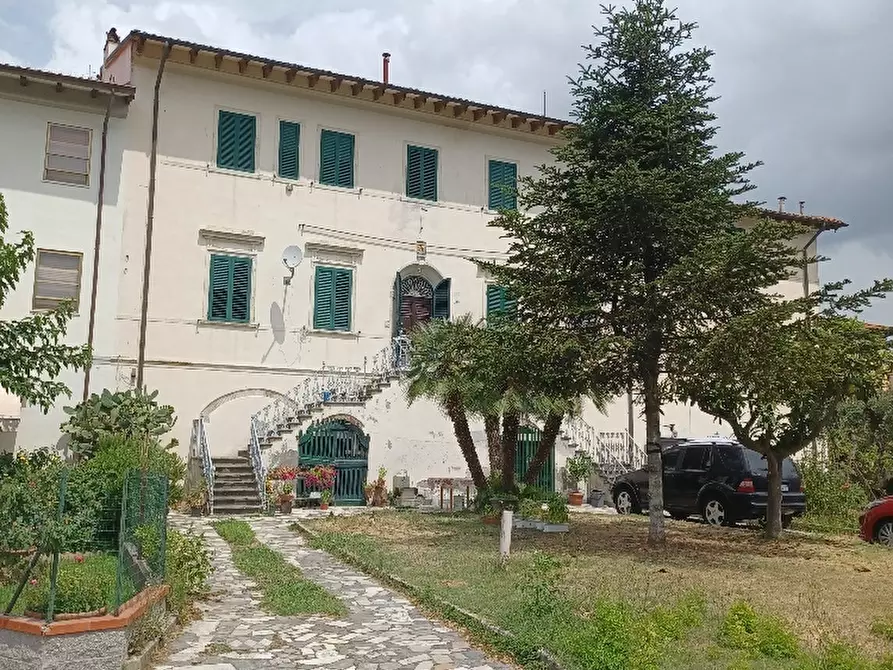 Immagine 2 di Porzione di casa in vendita  a Pisa