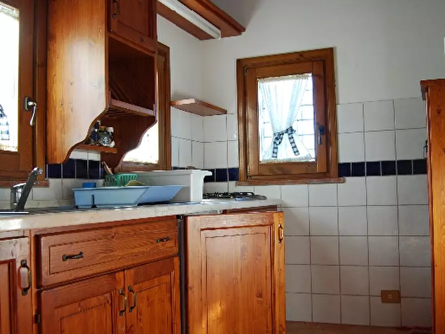 Immagine 38 di Casa colonica in vendita  a Volterra