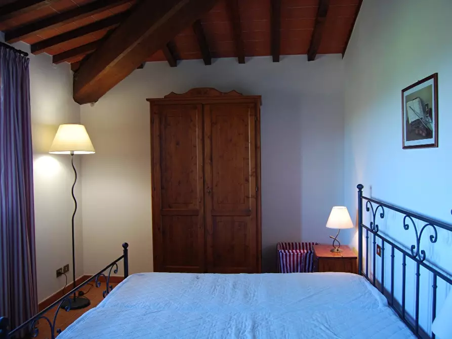 Immagine 48 di Casa colonica in vendita  a Volterra