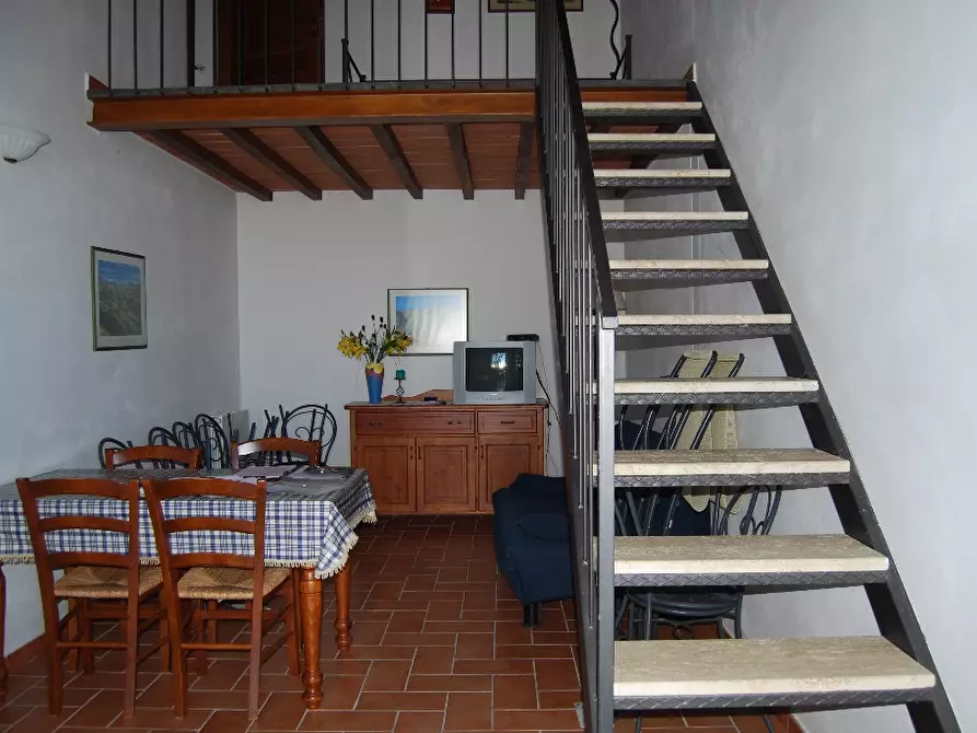 Immagine 31 di Casa colonica in vendita  a Volterra