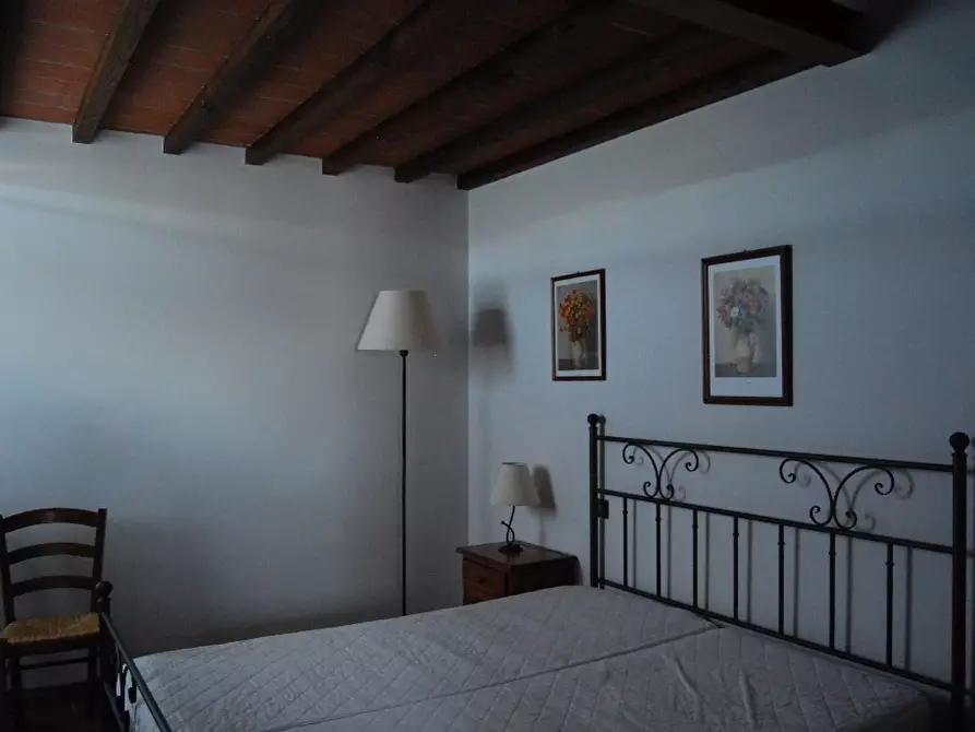 Immagine 33 di Casa colonica in vendita  a Volterra