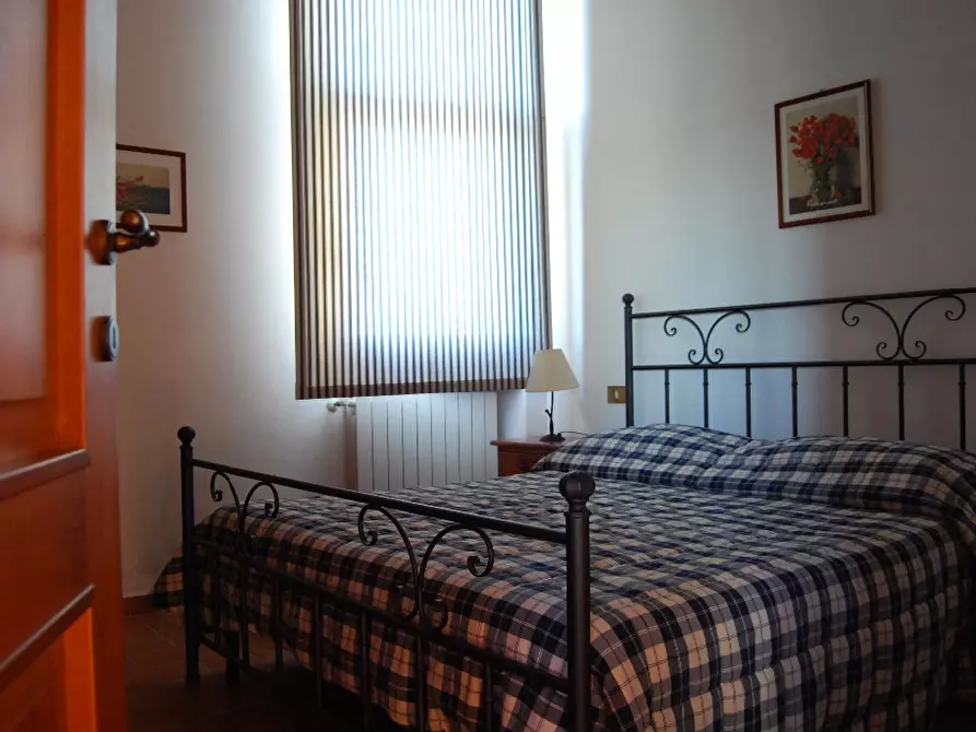 Immagine 39 di Casa colonica in vendita  a Volterra