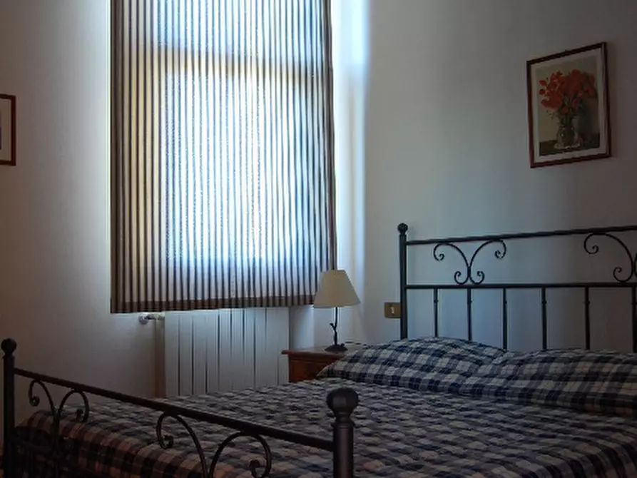 Immagine 40 di Casa colonica in vendita  a Volterra