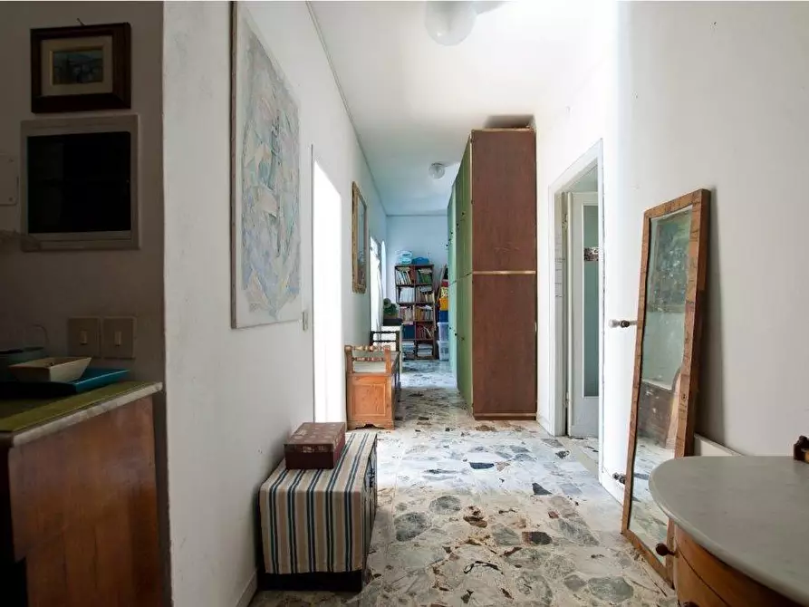 Immagine 6 di Appartamento in vendita  a Pisa