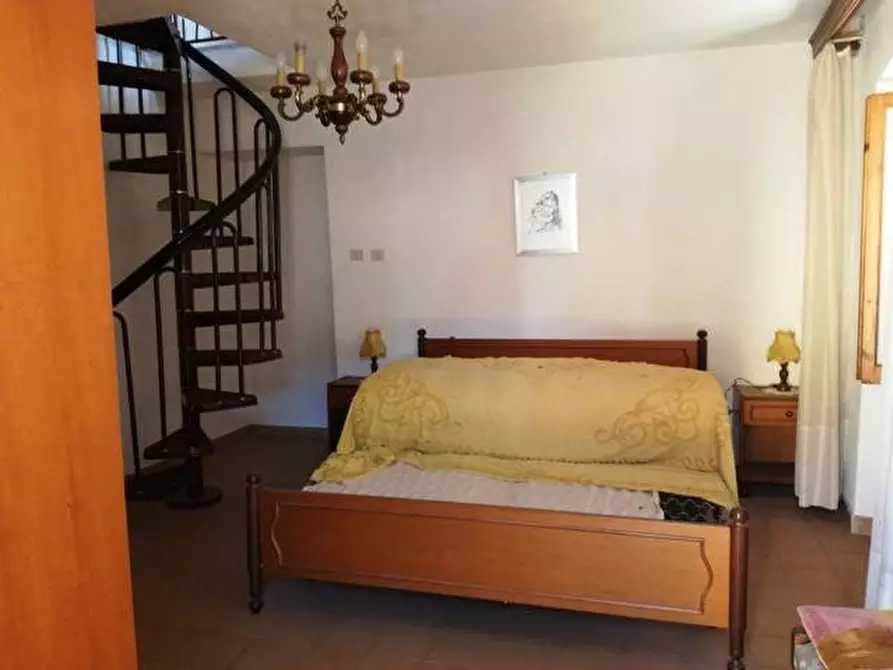 Immagine 6 di Casa indipendente in vendita  a Massa