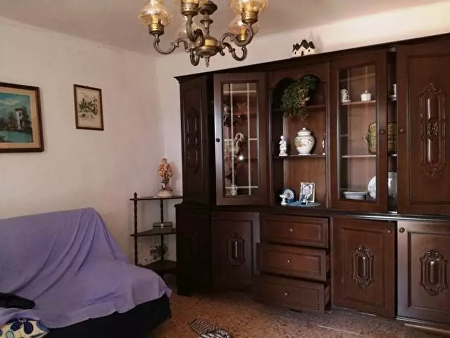Immagine 5 di Casa indipendente in vendita  a Massa