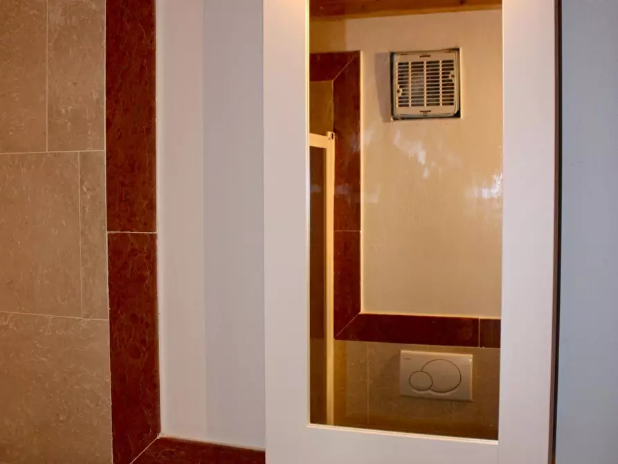 Immagine 7 di Appartamento in affitto  a Pisa