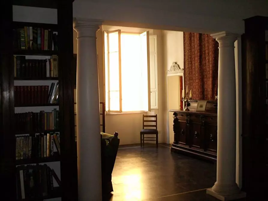 Immagine 14 di Appartamento in vendita  a Pisa