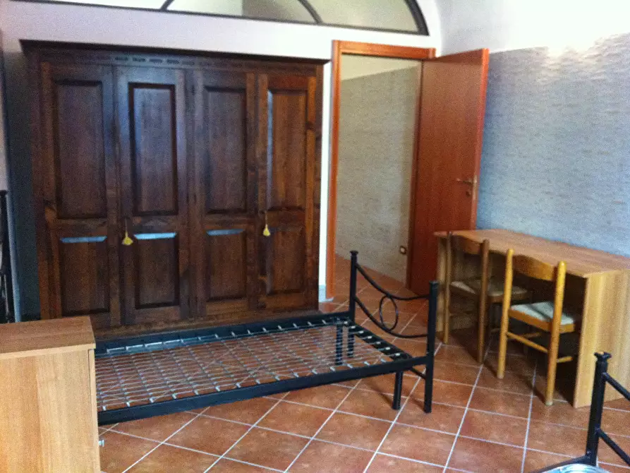 Immagine 1 di Appartamento in vendita  a Pisa