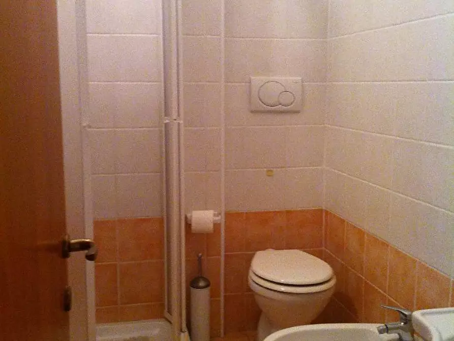 Immagine 7 di Appartamento in vendita  a Pisa