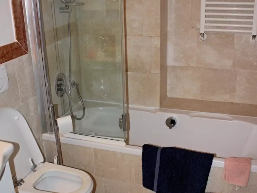 Immagine 9 di Appartamento in affitto  a Pisa