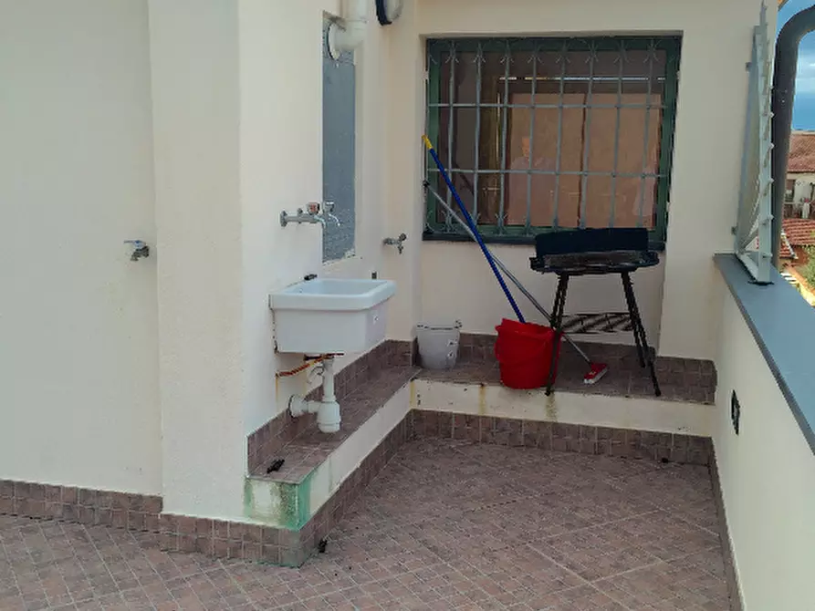 Immagine 2 di Mansarda in vendita  a Pisa