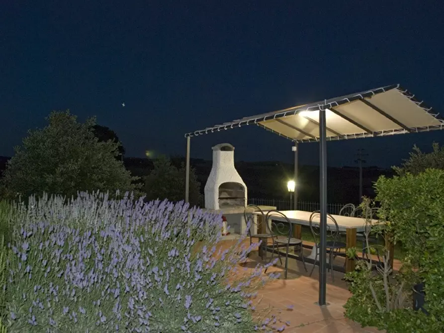 Immagine 18 di Villa in vendita  a Volterra