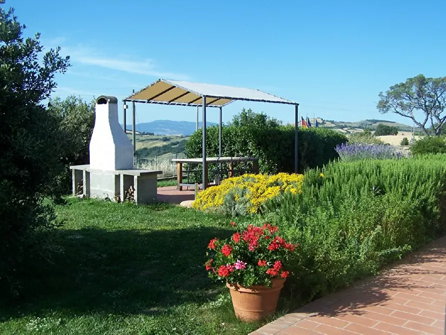 Immagine 13 di Villa in vendita  a Volterra
