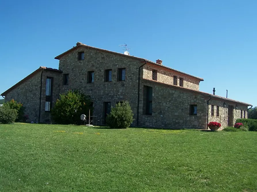 Immagine 16 di Villa in vendita  a Volterra
