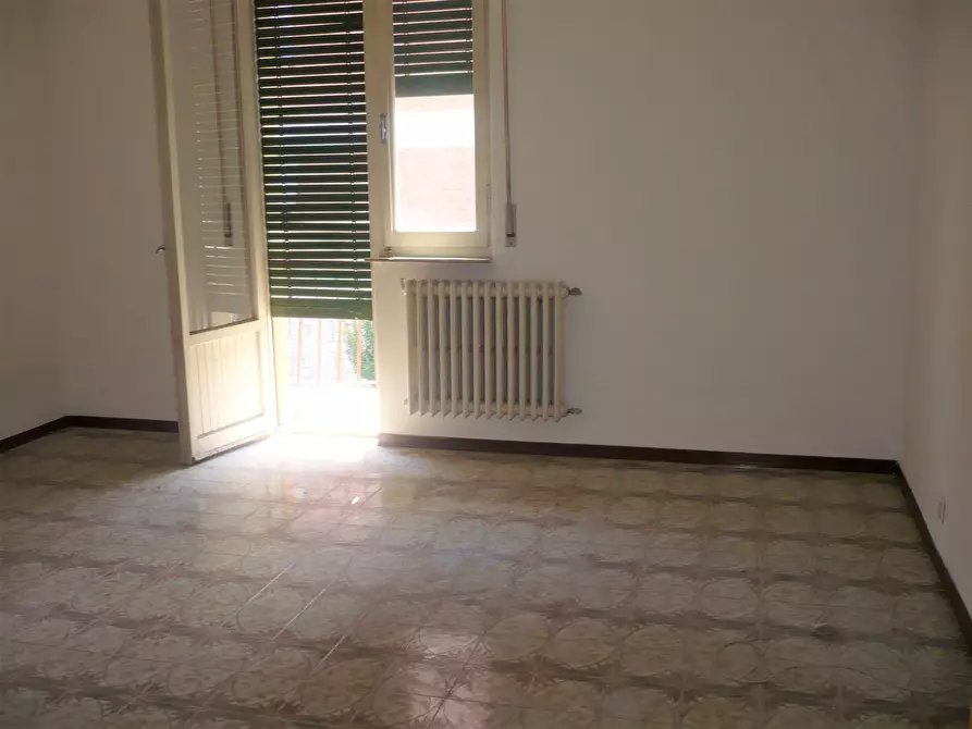 Immagine 3 di Appartamento in vendita  a Colle Di Val D'elsa