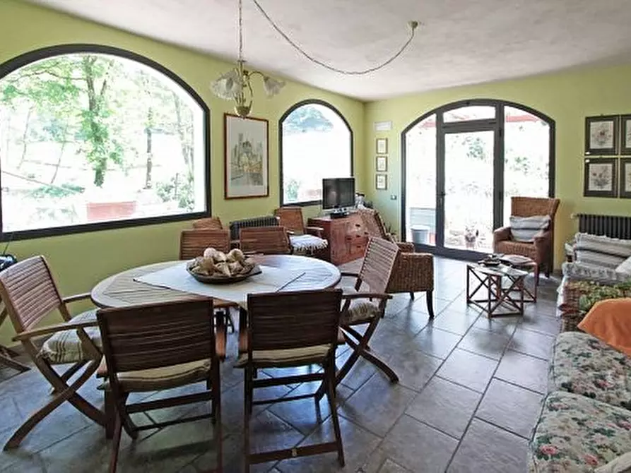 Immagine 1 di Casa colonica in vendita  a Licciana Nardi