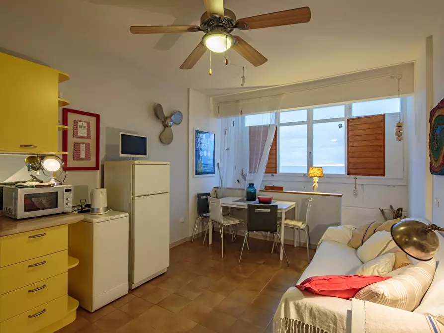 Immagine 2 di Appartamento in affitto  a Pisa