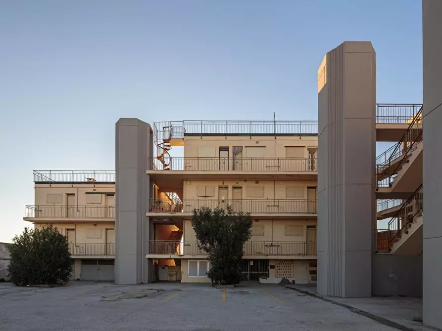 Immagine 17 di Appartamento in affitto  a Pisa