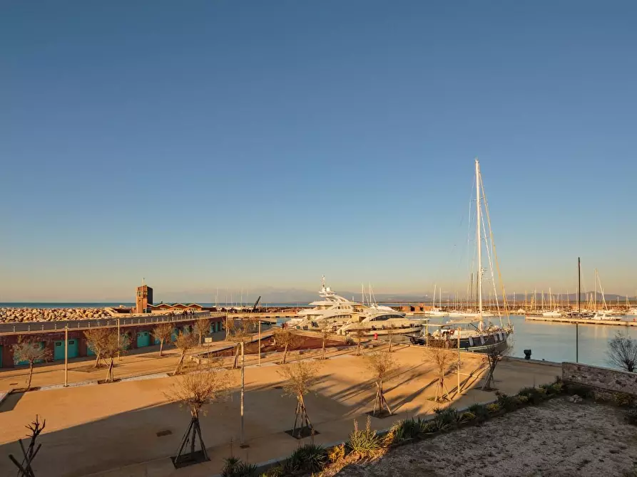 Immagine 19 di Appartamento in affitto  a Pisa