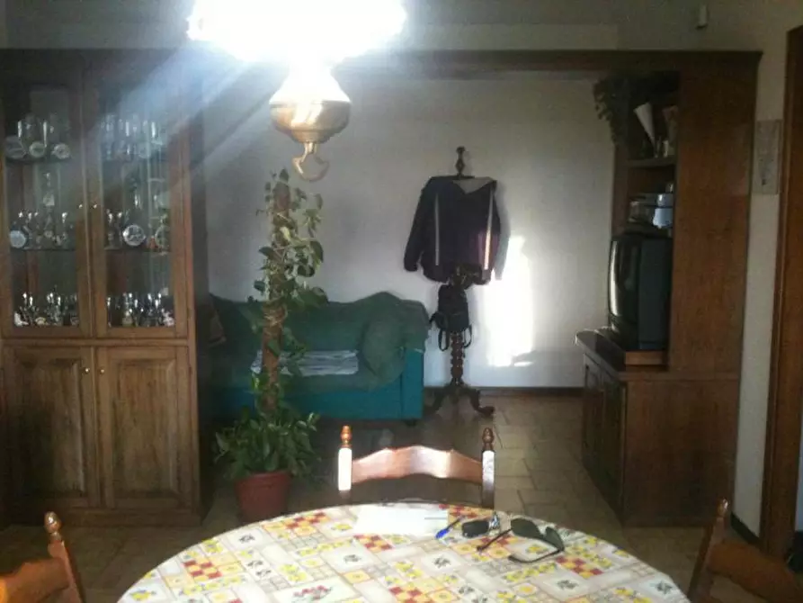 Immagine 3 di Appartamento in vendita  a Cascina