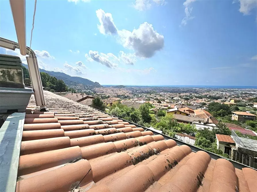 Immagine 15 di Appartamento in vendita  a Massa