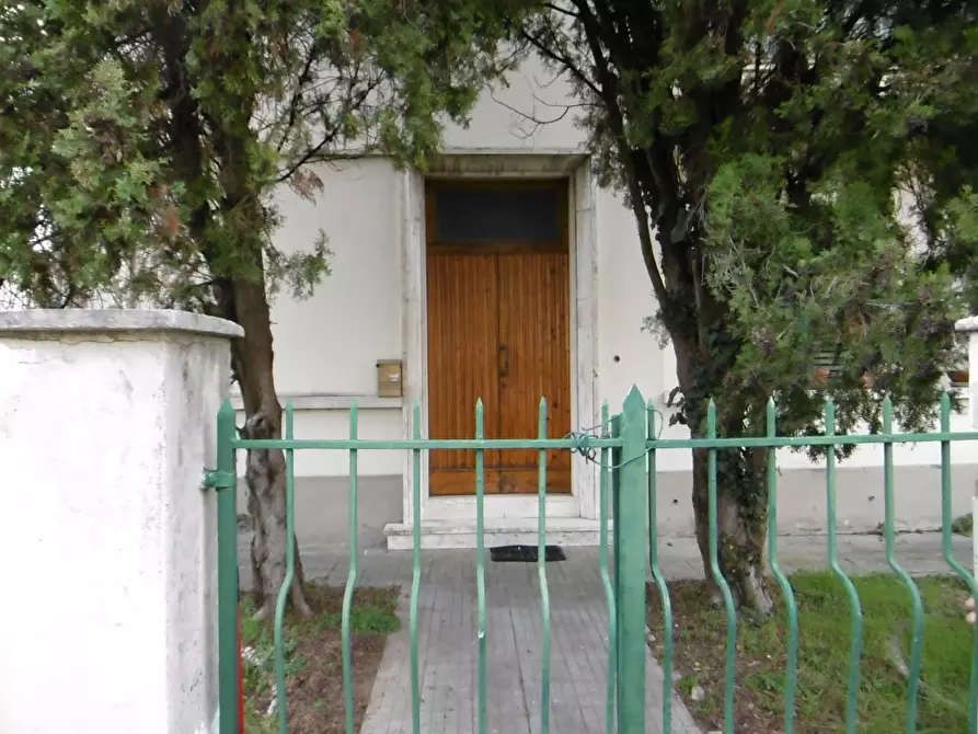 Immagine 2 di Appartamento in vendita  a Empoli