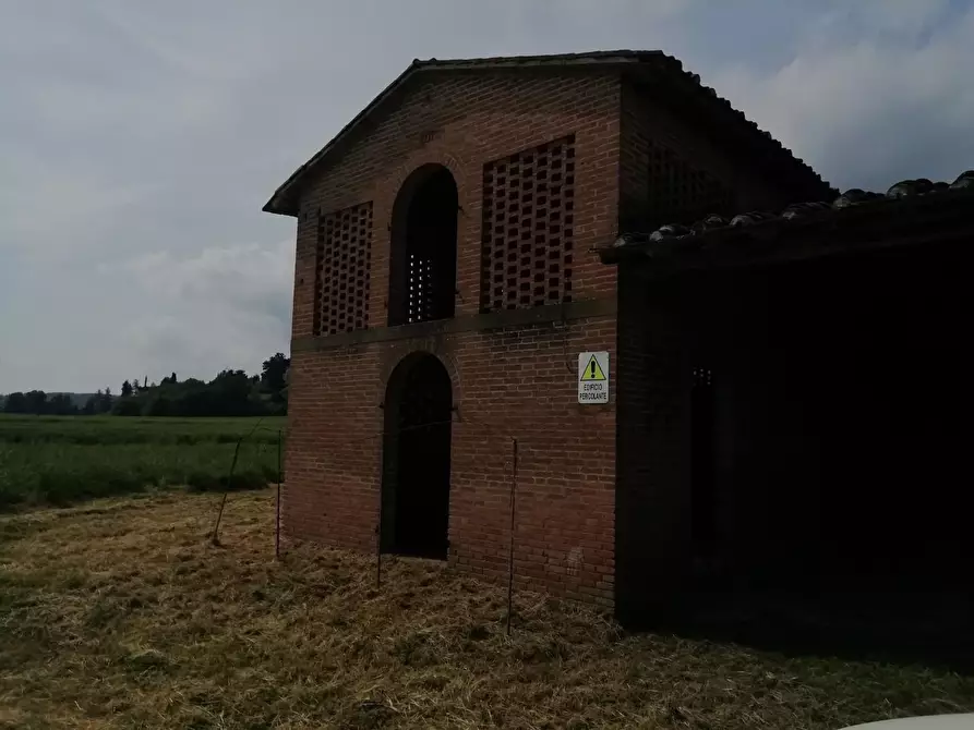 Immagine 22 di Casa colonica in vendita  a Montaione