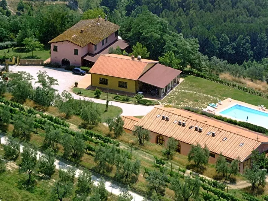 Immagine 2 di Agriturismo in vendita  a San Miniato