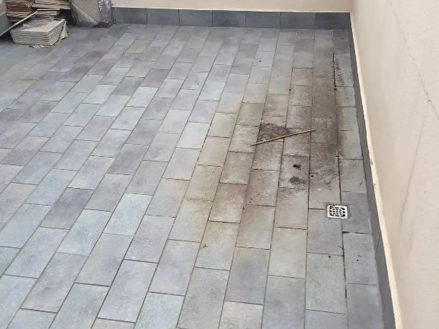 Immagine 2 di Appartamento in vendita  a Pontedera