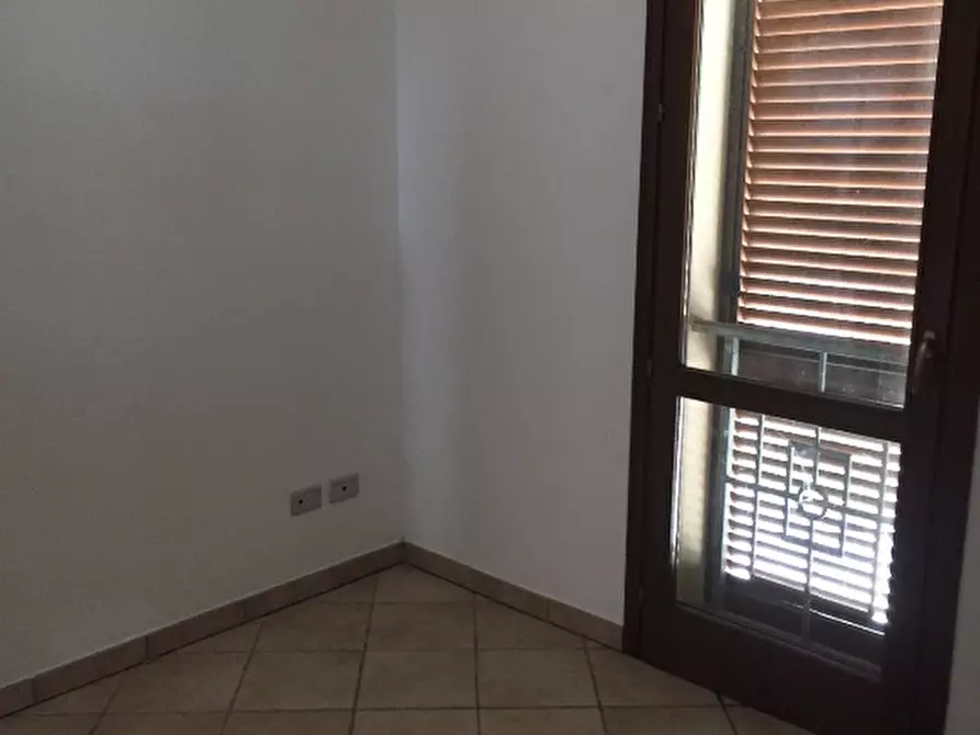 Immagine 8 di Appartamento in vendita  a Pontedera