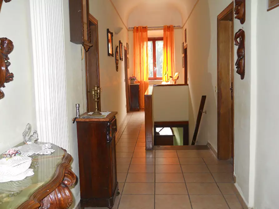 Immagine 11 di Appartamento in vendita  a Calci