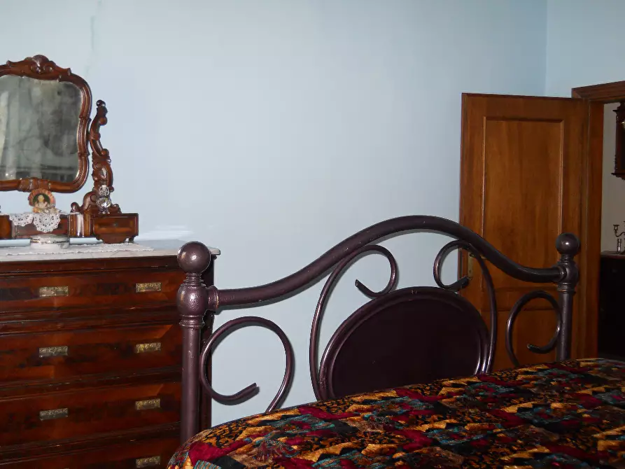 Immagine 12 di Appartamento in vendita  a Calci