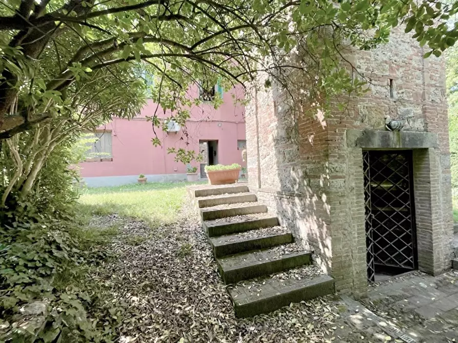 Immagine 6 di Villa in vendita  a Ponsacco