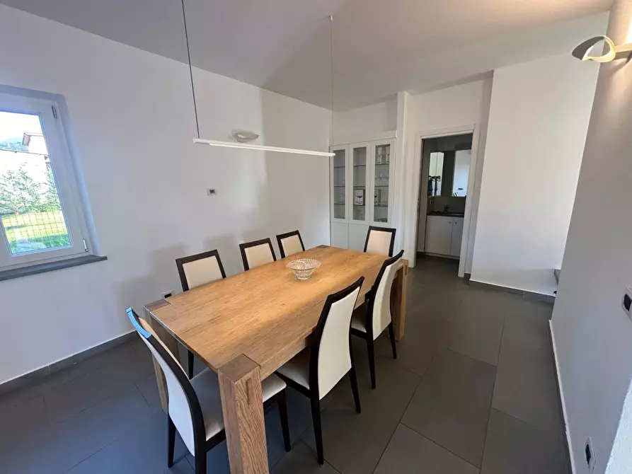 Immagine 21 di Casa semindipendente in vendita  a Castelnuovo Magra