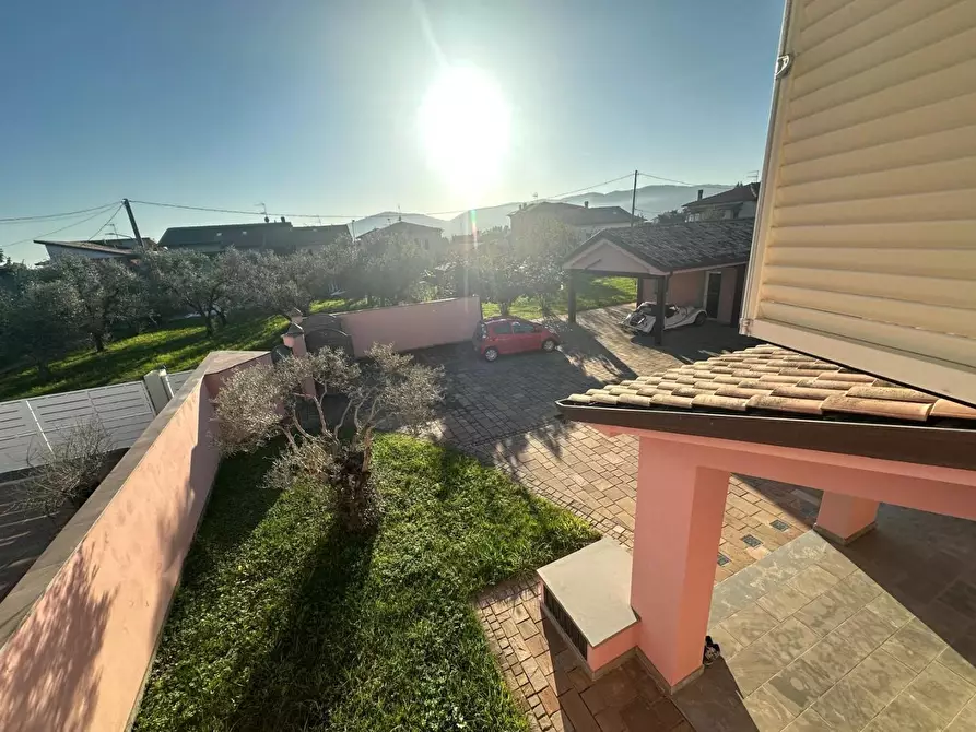 Immagine 45 di Casa semindipendente in vendita  a Castelnuovo Magra