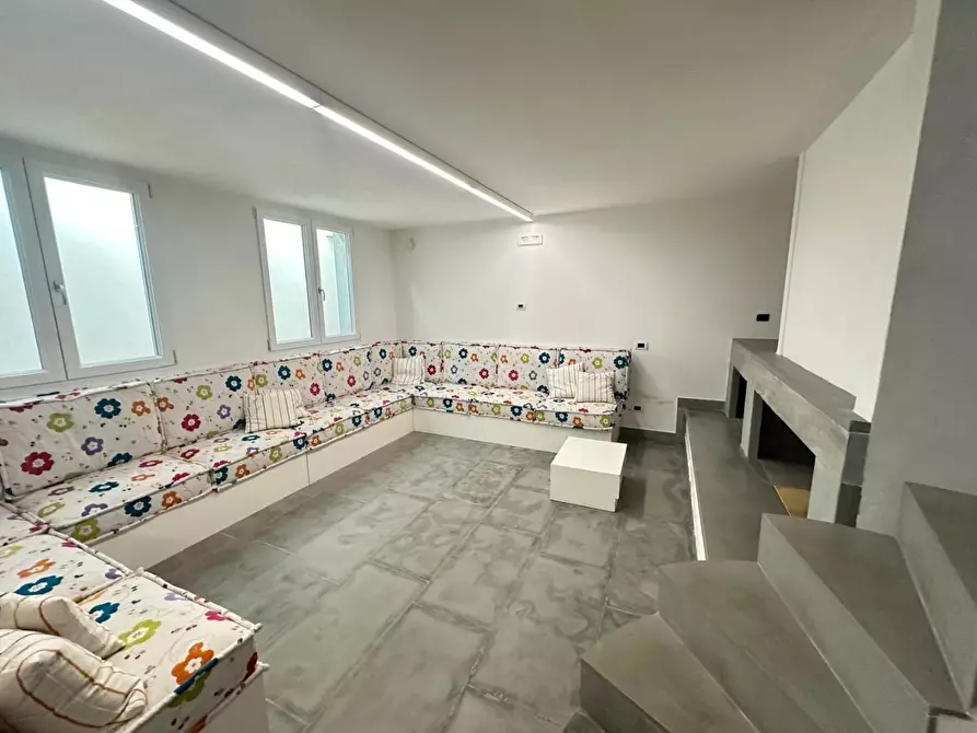 Immagine 26 di Casa semindipendente in vendita  a Castelnuovo Magra